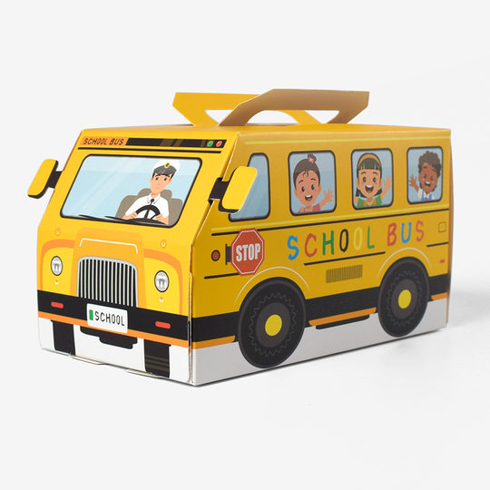 New European-style creative candy box homecoming season party school bus candy box entrance celebration children's day gift box