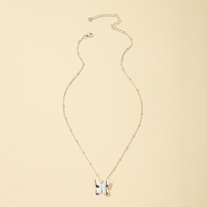 Fashion Simple Butterfly Pendant Necklace display picture 6