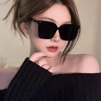 Солнцезащитные очки GM для женщин, модные и элитные, в большой квадратной оправе, круглый лицо, стройнящий вид, уличная съемка, прямая трансляция, поляризационные солнцезащитные очки для мужчин.
