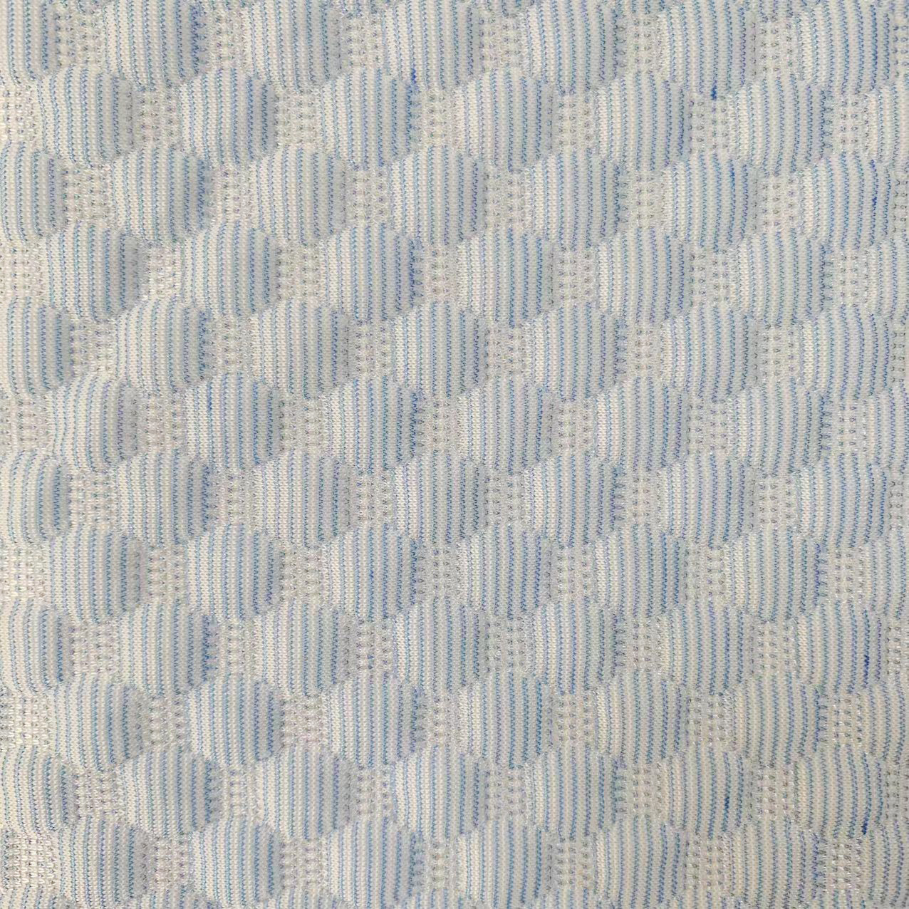 HW1027-04.jpg