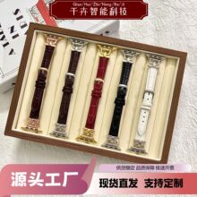 适用苹果手表带Apple Watch10-11Se金属D字扣拼冰面鳄鱼真皮表带