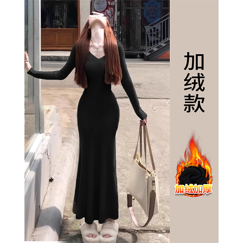 白色针织连衣裙加绒厚步步生莲鱼尾长裙子秋冬季大衣内搭修身打底|undefined