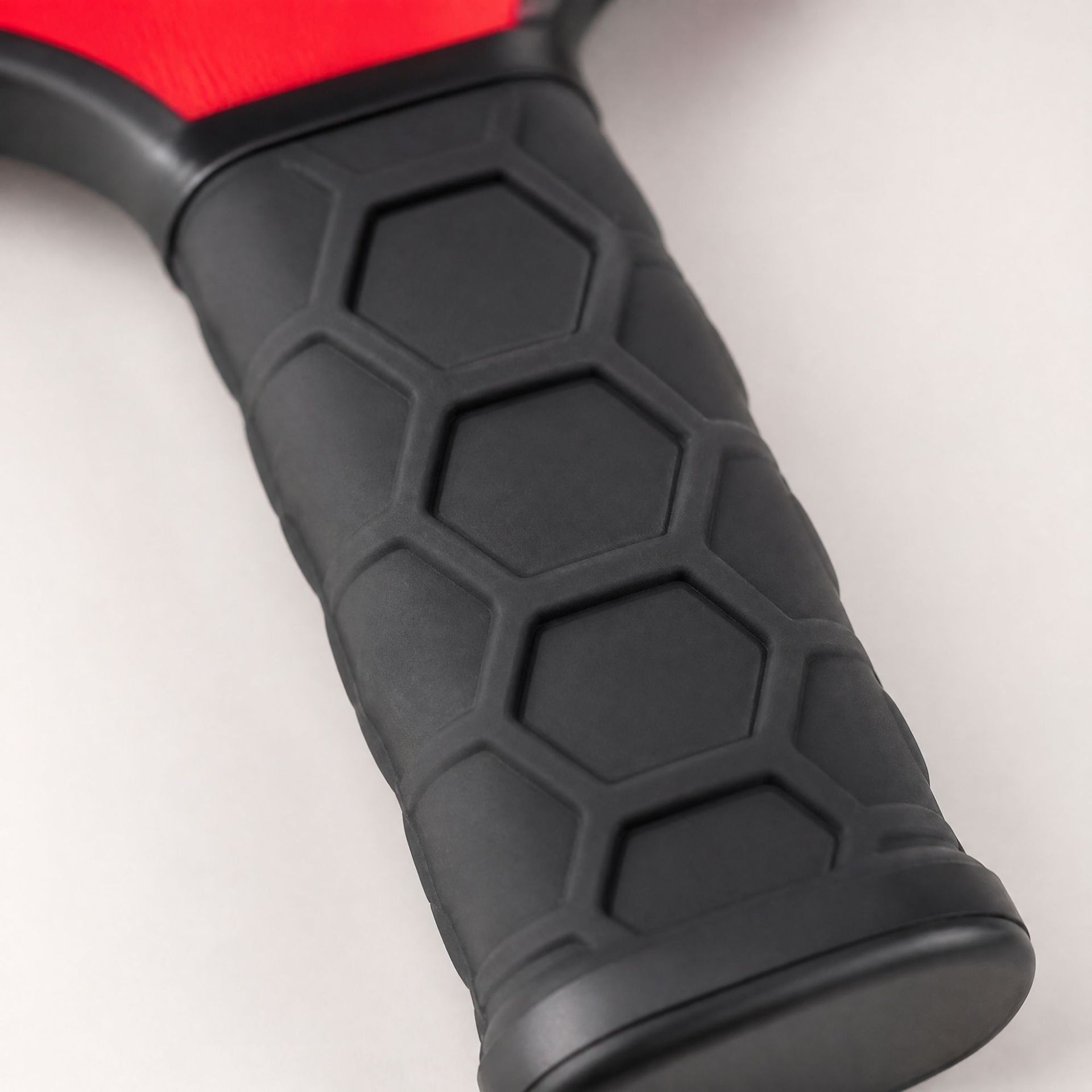 Manufacturer Wholesale Honeycomb Pattern Silicone Grip Covers for Pickleball and Table Tennis Rackets, Shock-Absorbing Anti-Slip Handles, Available in Multiple Colors