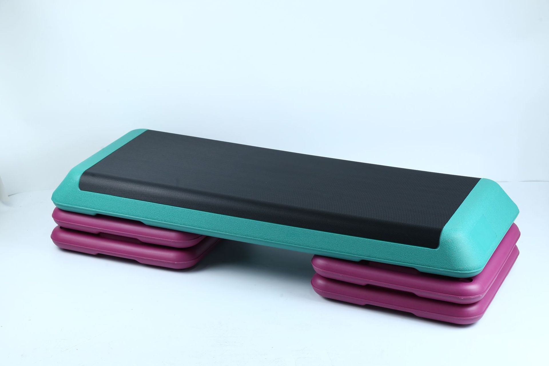 110c (от одной до четырех) — зеленая кожа (фиолетовый поднос)