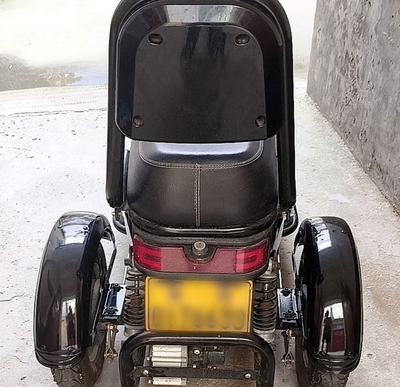 Casual Tricycle Rear Fender, Universal Waterproof Board for Left and Right Side, 300-10/8 Thickened Mudguard