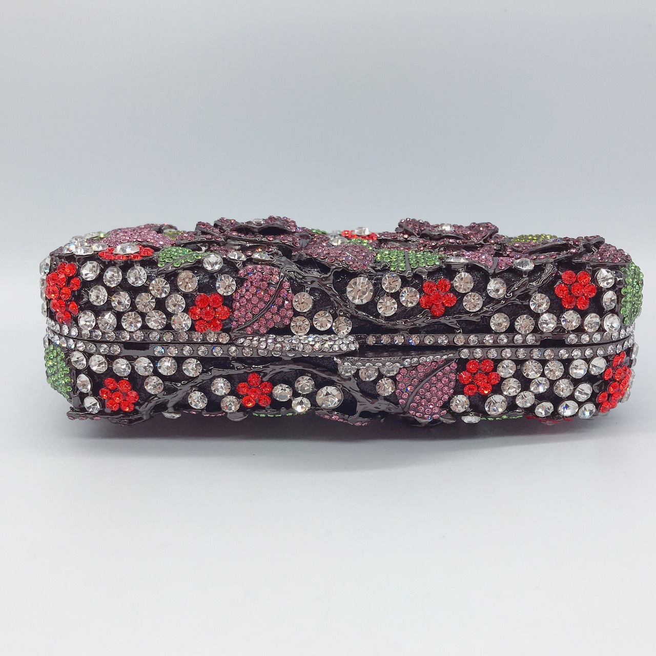 Túi clutch dạ hội nạm kim cương họa tiết hoa hồng kim loại phong cách Âu Mỹ — kim cương vàng trên nền vàng chi tiết 3