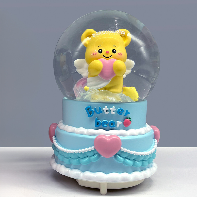 Caja de música de bola de cristal de Kapibala ingenua y linda, adornos de escritorio luminosos, nieve que cae, regalo de cumpleaños para estudiantes y niños