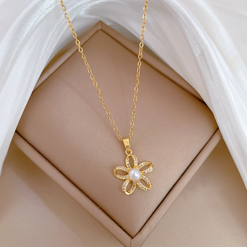 Wunderschöne Perlenkette Mit Fünfblättriger Blume Aus Titanstahl_voghion.com