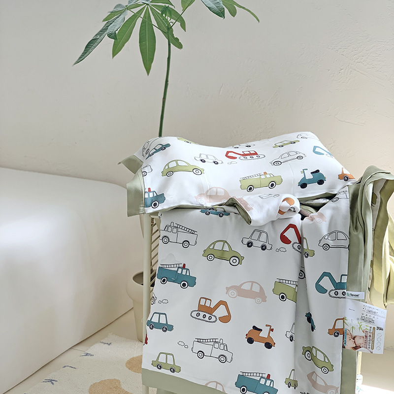 Children's cartoon 60 Tencel bamboo fiber summer cool quilt baby kindergarten cool nap air conditioning small thin quilt core