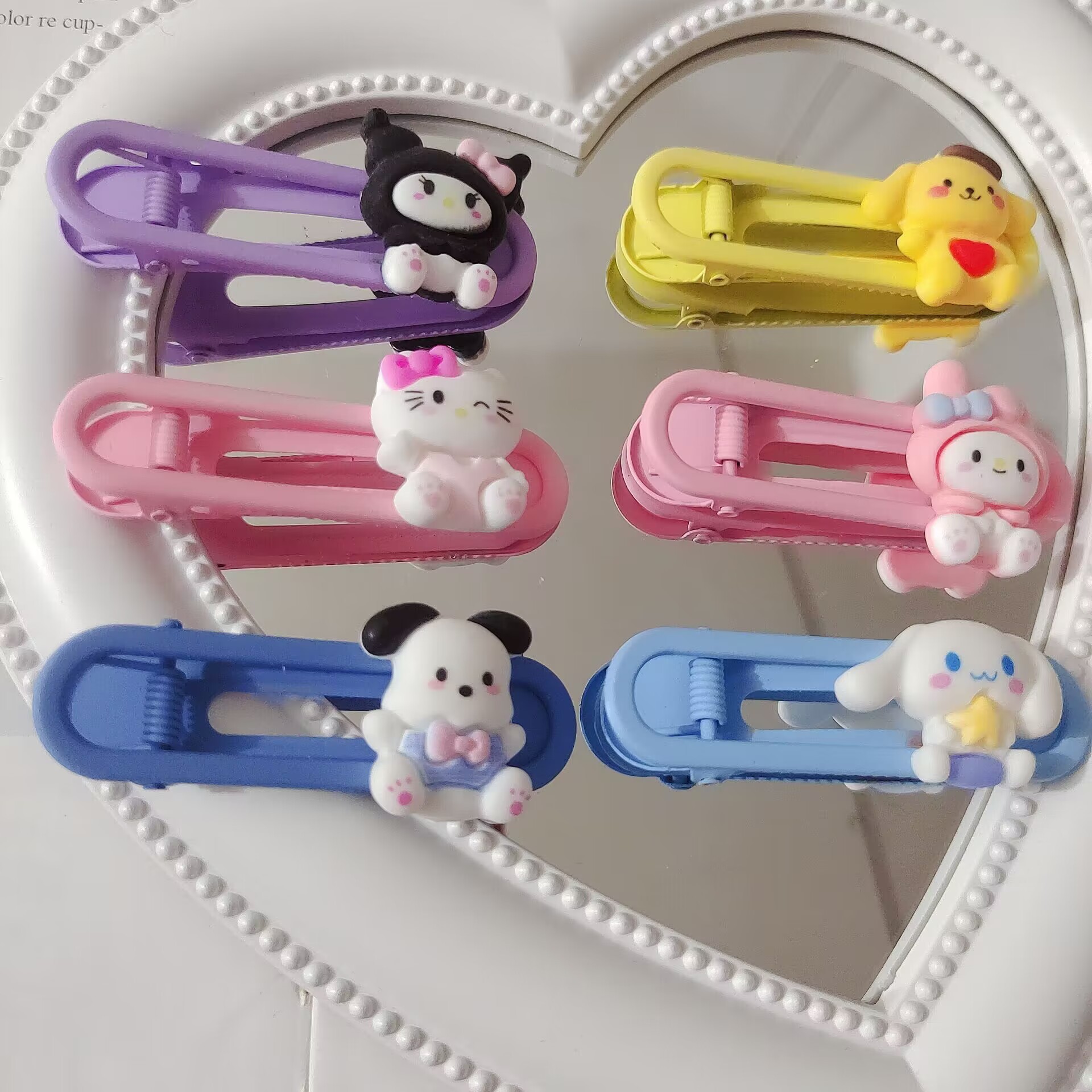 2023 New Sanrio U-shaped Clip Cute Sweet Girly Side Bangs Hair Clip Children Princess Cartoon Hair Accessory