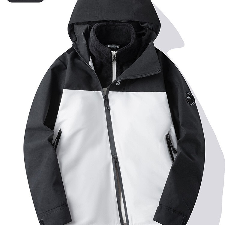 2025. Outdoor Sports Men's Waterproof, Windproof, Breathable Hooded Jacket with Inner Lining, Trendy Brand