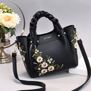 ����Ų̊��Ů������ʽ���L����bag����Ůʿ�����r�Іμ�б��bags