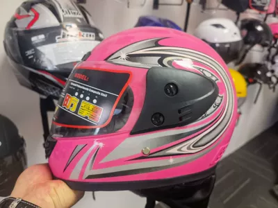 Cross-border Monopoly Electric Vehicle Helmet: Motosiklet kaskı (dəbilqə) - pink-cross-border-monopoly