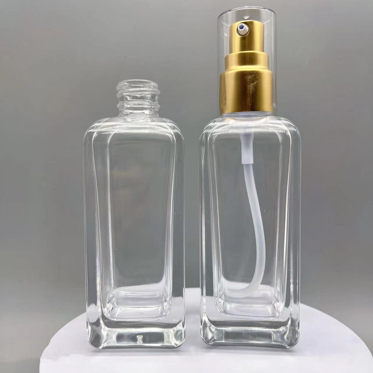 2022 nuevo en stock botella cuadrada 80ml presionando botella de vidrio botella cosmética cuidado del cabello esencia botella de aceite sub-botella