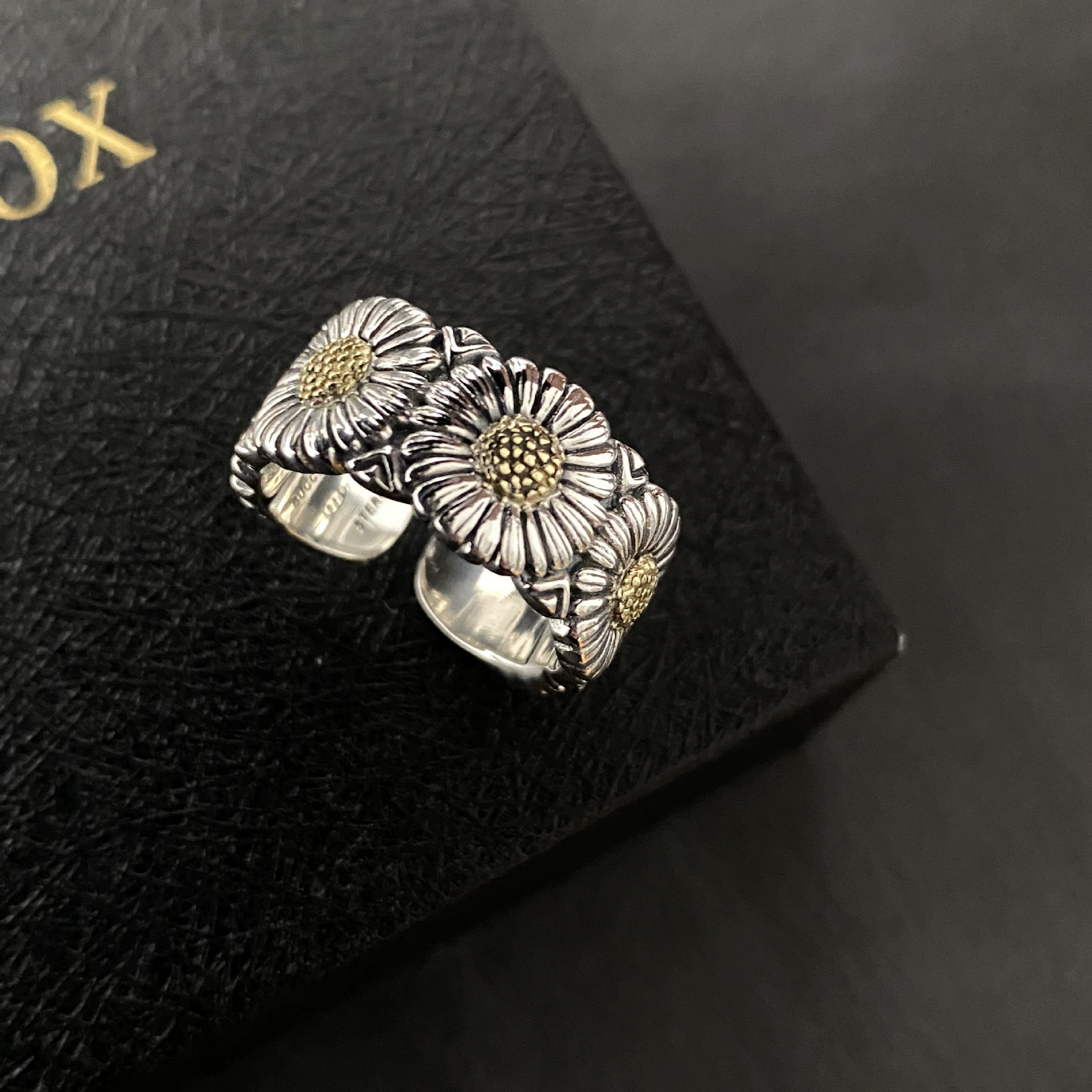 retro fashionable geometric ring hip-hop style, silver 925 sample, on index finger