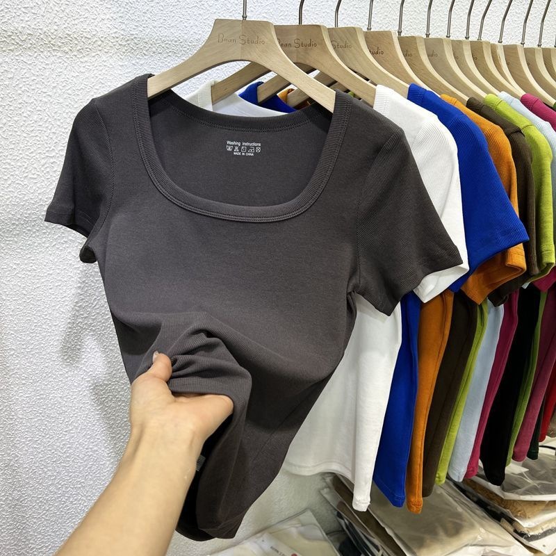 2025 夏の新スタイルスクエアネック露出鎖骨無地半袖 Tシャツ女性のスリムスレッドスリムショルダートップ|undefined