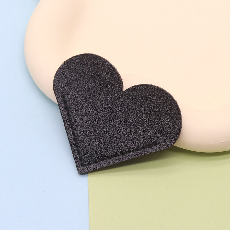 Cubierta protectora de esquina de libro de marcador de cuero de amor Clip de esquina de libro de lectura Herramienta portátil de aprendizaje antideslizante y a prueba de humedad para estudiantes