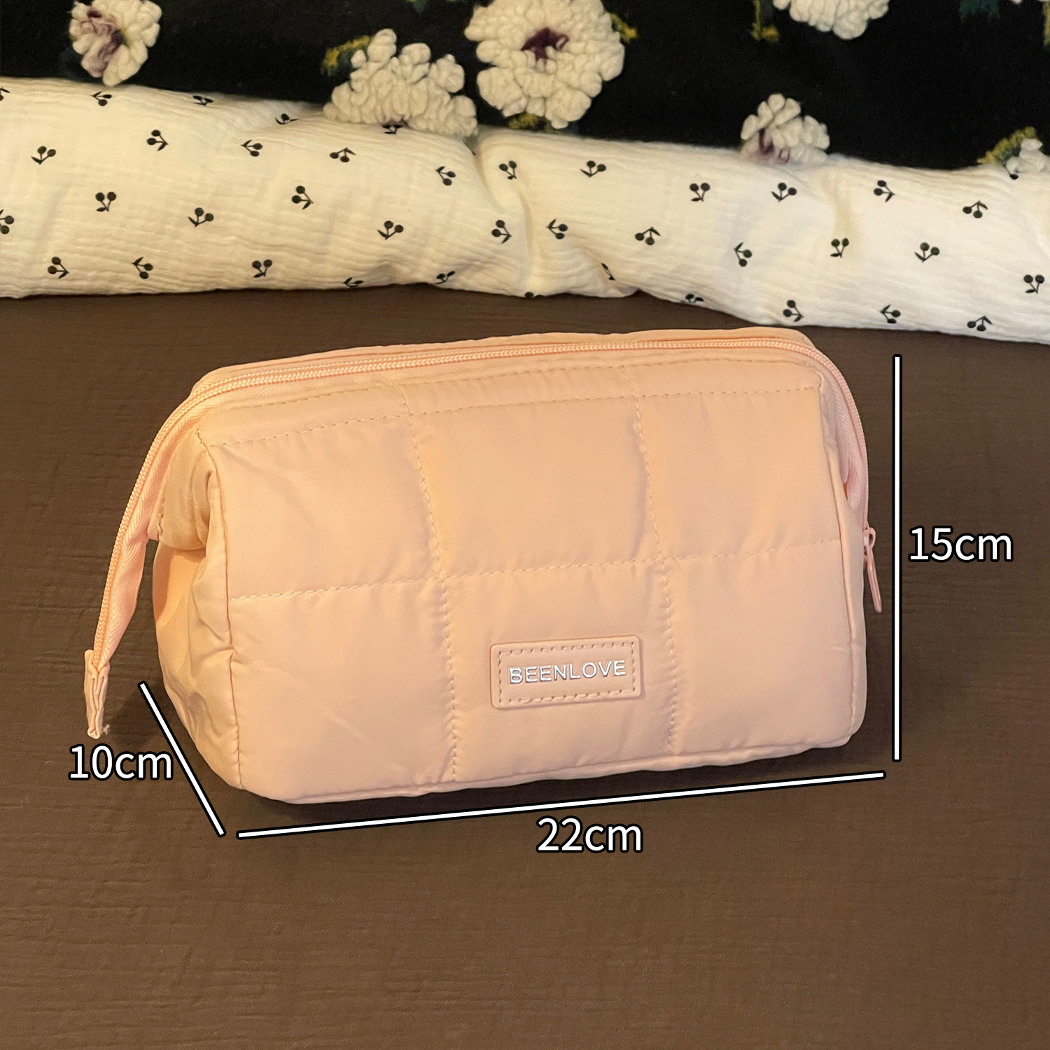 Nueva bolsa de maquillaje de alto valor facial de gran capacidad portátil de viaje bolsa de almacenamiento de lápiz labial de cosméticos de acero portátil bolsa de lavado