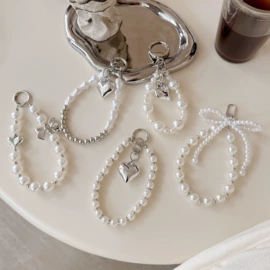 手机挂件;钥匙扣及钥匙扣配件;DIY服饰