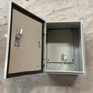 扬州挂墙式控制箱钣金加工，非标控制箱定 制厂家