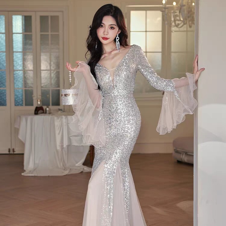 Silver Heavy Industry Evening Dress for Women 2025 New Celebrity Banquet Temperament Annual Meeting Host Sexy Fishtail High-End Feeling