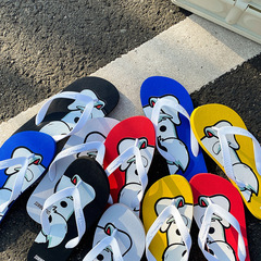 Cross-border human-shaped slippers for men, summer cool slippers with non-slip, toe sandals, casual, beach shoes, personalized, outerwear, wholesale