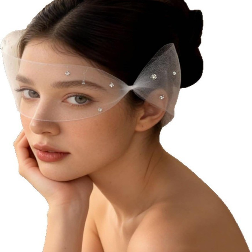 Creative short bride's veil