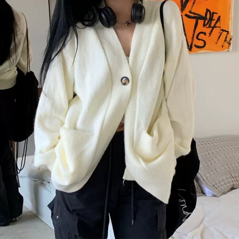 韩版宽松慵懒针织开衫上衣女秋冬新款一粒扣软糯休闲毛衣外套上衣