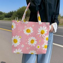 Ůʿ���e�r�пɼ�ɫ��ӡ�����������ذ�