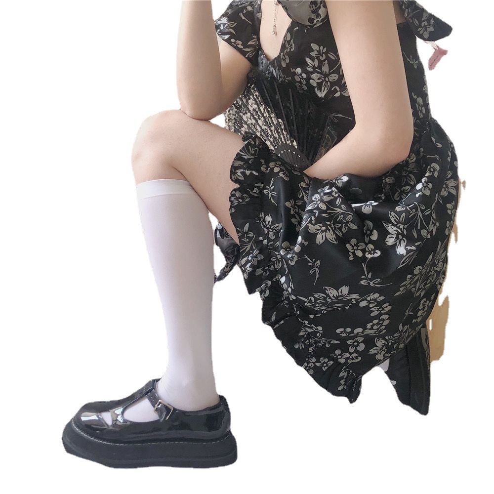 Women's Calf Socks Lolita Knee Socks Mid-tube Sweet Japanese Black and White Pressure Socks Velvet Stockings Student Socks