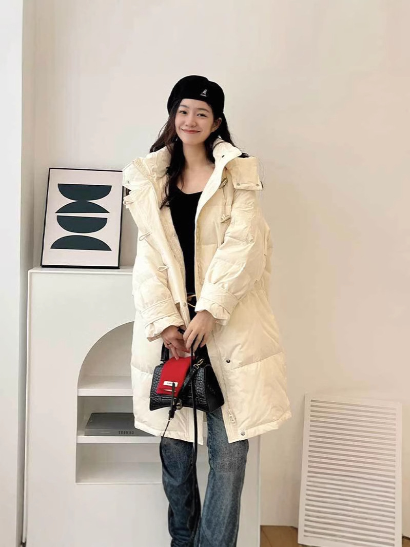 Plumón de invierno nuevo estilo de mujer coreana suelta chaqueta de pluma media y larga chaqueta blanca con cuello de capuchón desmontable image 3