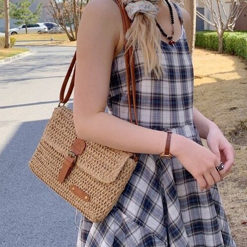 Luxury-Feeling Grass Weave Handmade Bag Grass Bag Summer New Bag Beach Bag Crossbody Bag Women's Small Bag