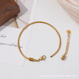 项链;手链;手镯