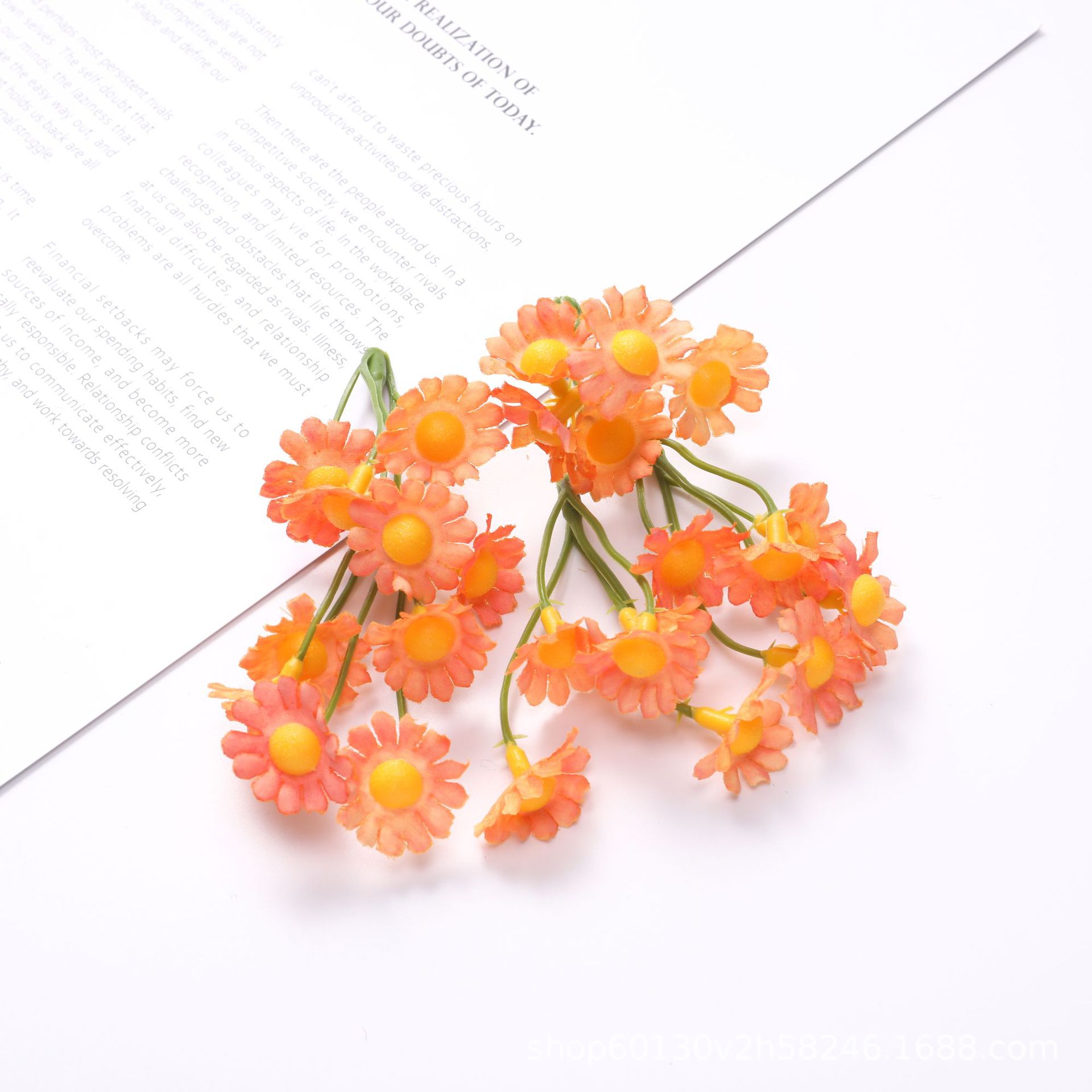 Simulación de flores de margarita de una sola pieza DIY material artesanal Mori material de tocado seda flor flor de simulación crisantemo flor falsa