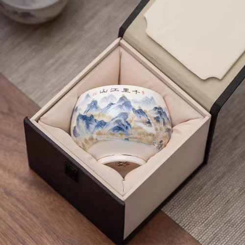 Mutton fat jade master tea cup Qianli Jiangshan cup single kung fu tea cup built large tea cup tea bowl Zen meditation cup
