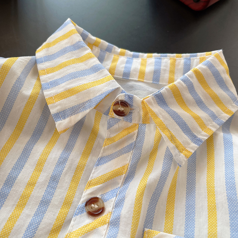 Camisas de mangas largas para niños primavera y otoño 2025 nueva ropa de otoño para hombres camisa cardigan de otoño abrigo delgado