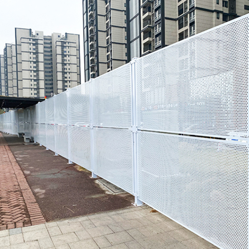 佛山防风圆孔冲孔防护栏道路镀锌洞洞板围挡建筑工地施工防撞