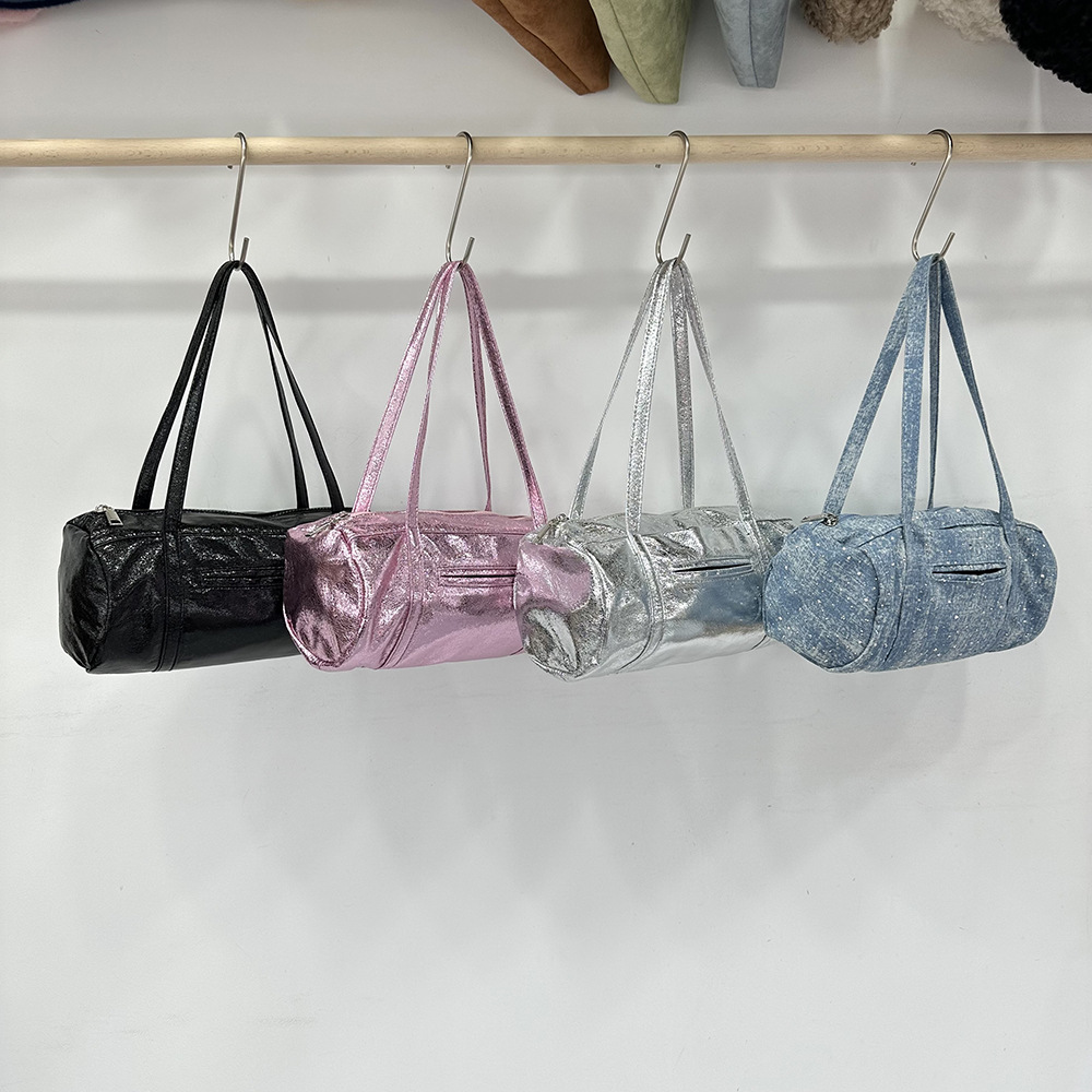 Women's Medium Denim Solid Color Streetwear Zipper Shoulder Bag display picture 14
