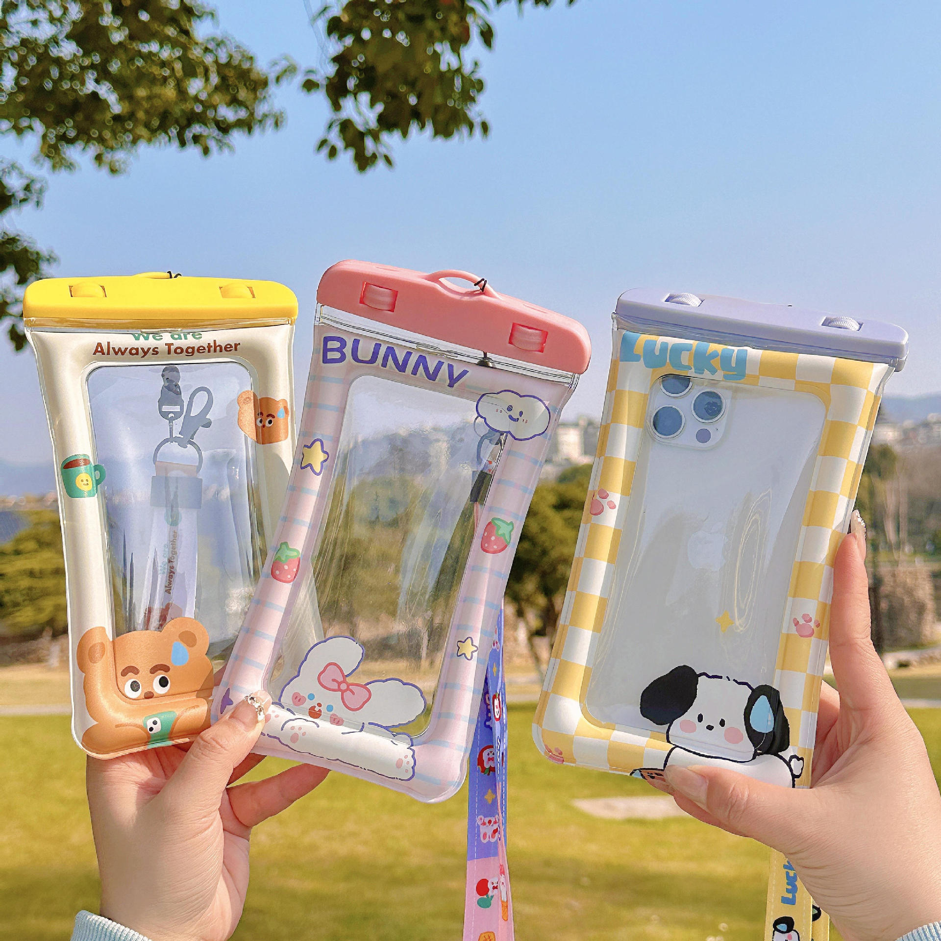 夏季塑料手机可爱卡通透明气囊防水袋流沙防震袋游泳手机挂袋子详情23