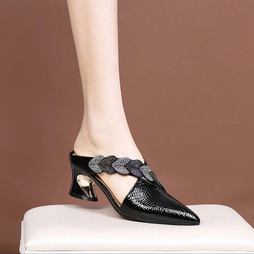 Summer New Korean Style Fashion Pointed Toe Slides with Thick Heels, Water Diamond Decor, for Women