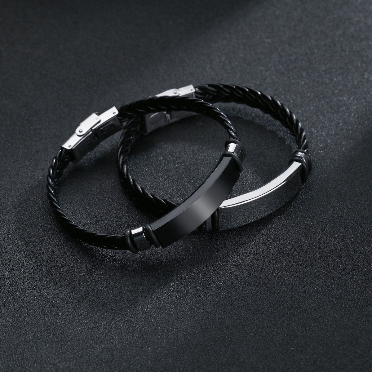 Men'S Streetwear Bangle Customization Laser Engraving Solid Color 201 Stainless Steel Vacuum Plating Black Plated Men Cord & Leather Bracelets display picture 2