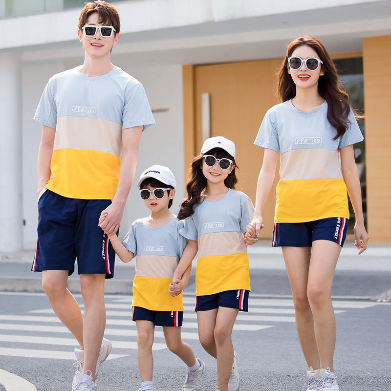 亲子装夏装2024新款韩版一家三口儿童装短袖T恤父子母女装批发