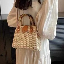 复古文艺田园风草编包新款单肩手拎两用竹把手女士通勤百搭编织包