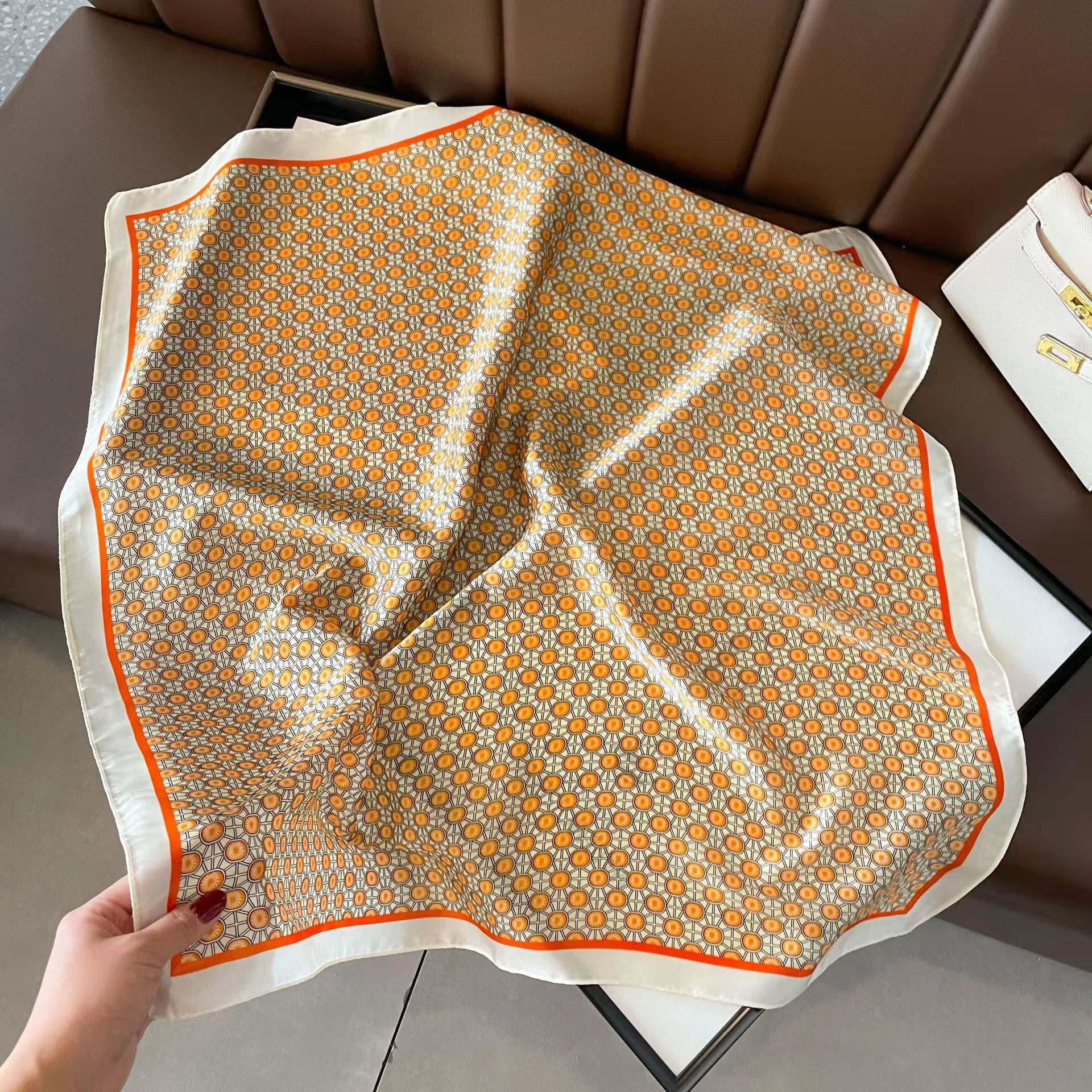 21 번