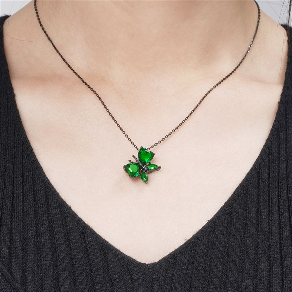 Collana con ciondolo a farfalla in cristallo verde di vendita calda, accessori per gioielli animali da donna alla moda e versatili,_voghion.com