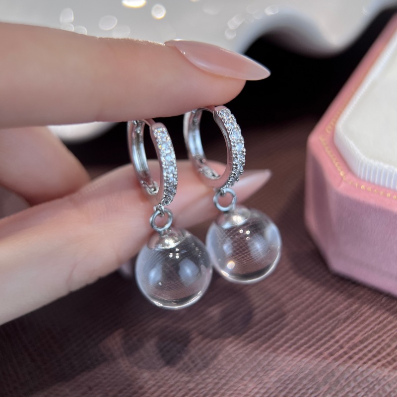 Luxury Rhinestone Natural White Crystal Earrings, Niche Design, High-End Earrings, 2026 New Trendy Women's Ear Accessories