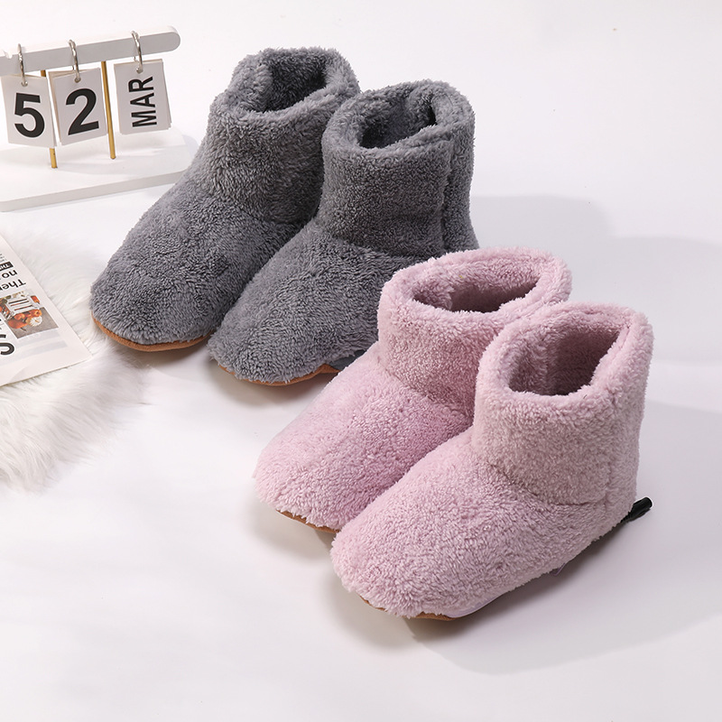 New cross-border USB electric heated shoes for girls in winter, warm soft-soled slip-on furry short boots with plush lamb wool for snowy weather
