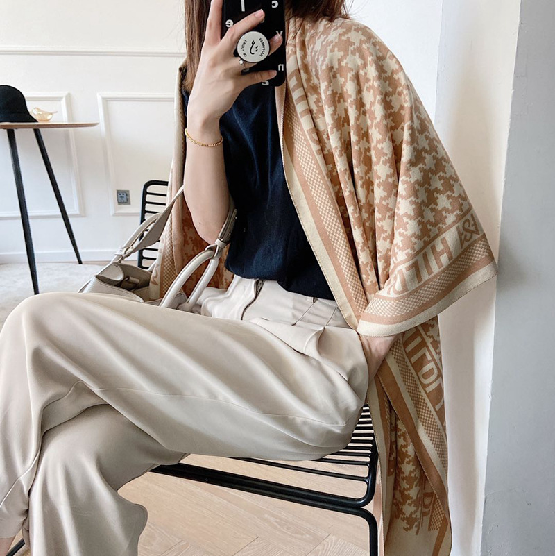 Venta al por mayor 2021 Otoño e Invierno Nuevo estilo coreano bufanda estampada media longitud caliente aire acondicionado chal Cachemira-como bufanda de mujer