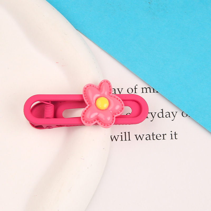 Primavera nueva historieta Sanrio oval metal horquilla linda chica dulce lado Bangs hairpin tocado