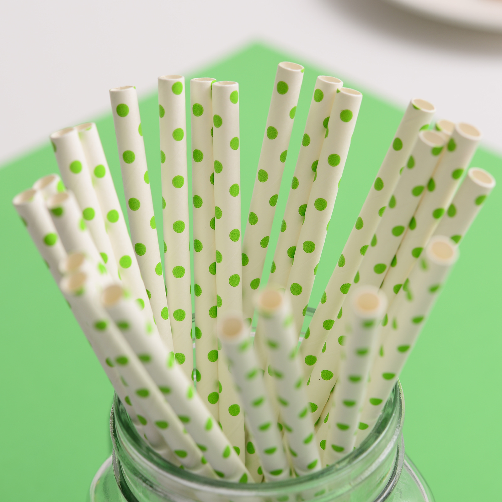 Gran cantidad en stock al por mayor paja de papel desechable paja de papel degradable pequeña paja de punto